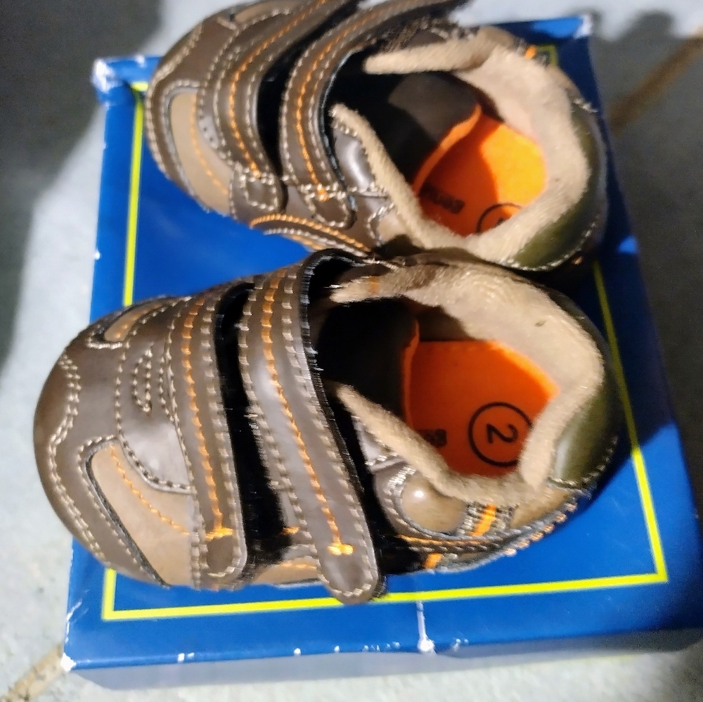 Baby shoes